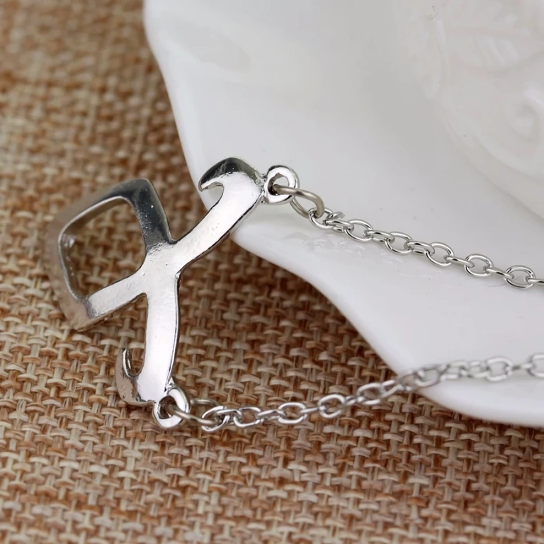 Fantasy medál design – Mortal Instruments szimbólumokkal