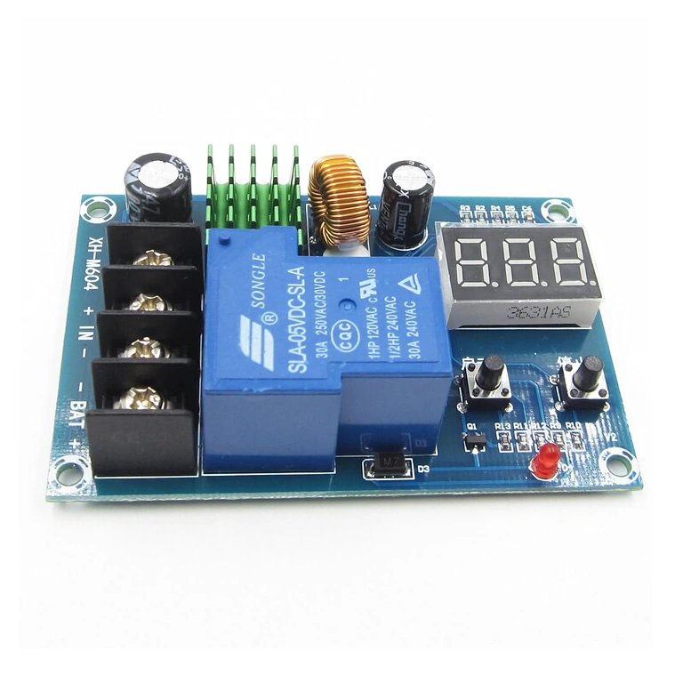 Készülék a töltés lekapcsolására, ha az akkumulátor teljesen feltöltött