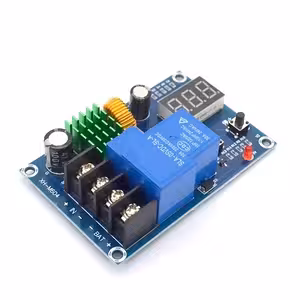 Napelemes Töltésvezérlő XH-M604 12V–60V | Automata Akkumulátor Szabályzó 30A Lakókocsihoz, Szélgenerátorhoz