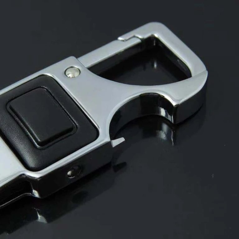 Kiváló minőségű bőr autós kiegészítő