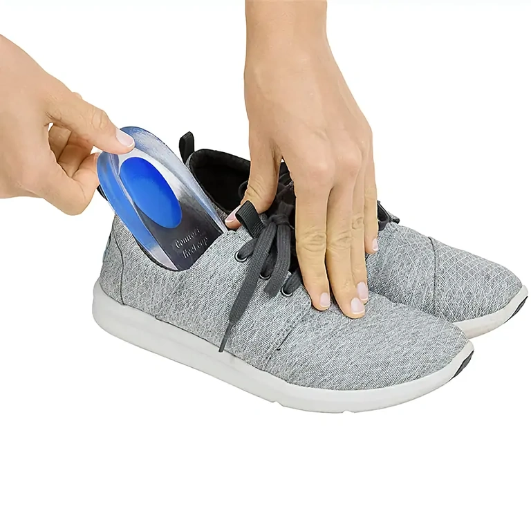 Ortopéd saroktámasz, puha, ideális lábfájdalmakra