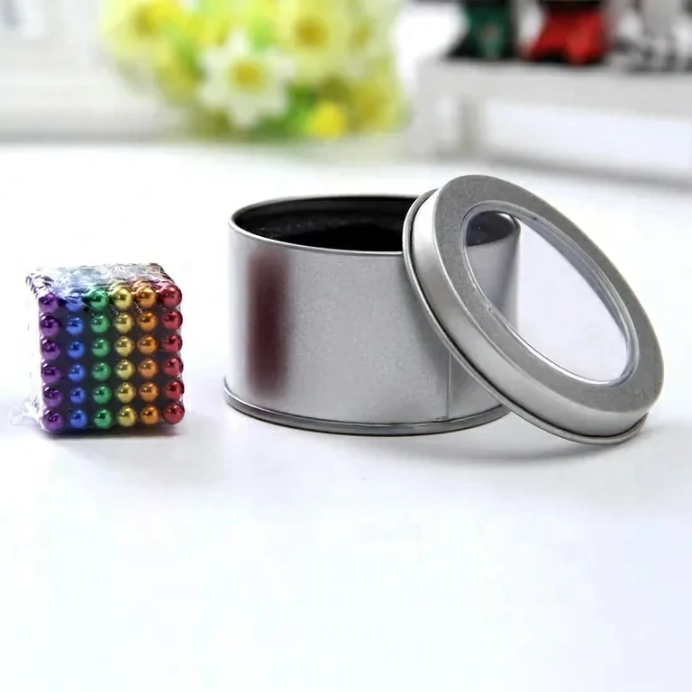 Ajándékkészlet mágnesgolyókkal – relaxációhoz és 3D építéshez