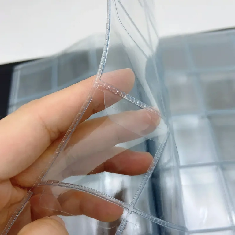 Tartós műbőr gyűjtőalbum érmékhez