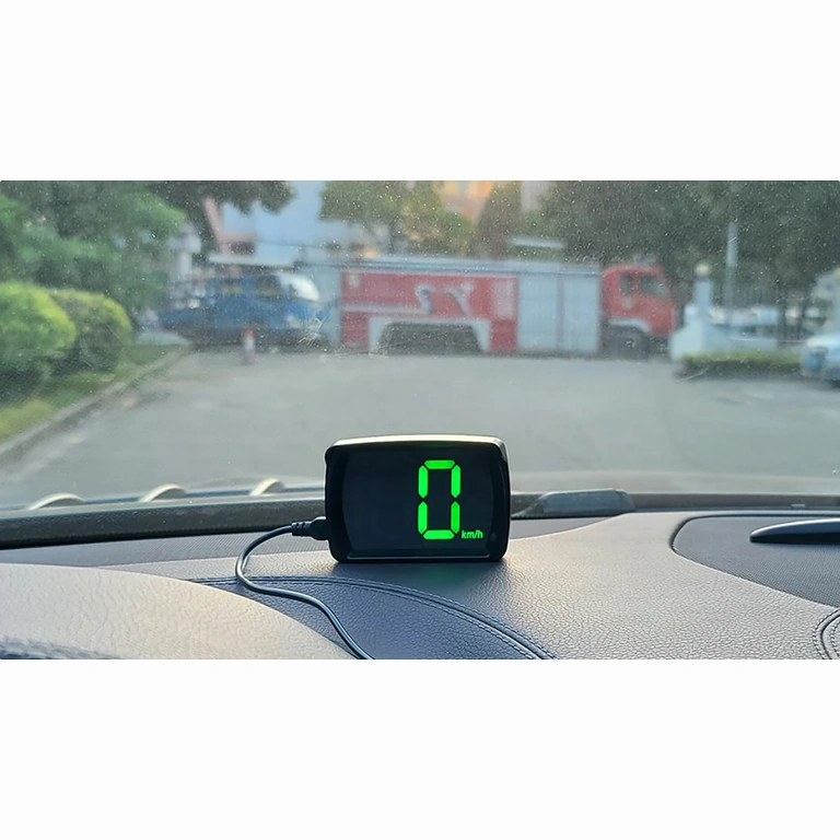 Head-up display sebességmérőhöz, tiszta láthatóság minden körülmény között