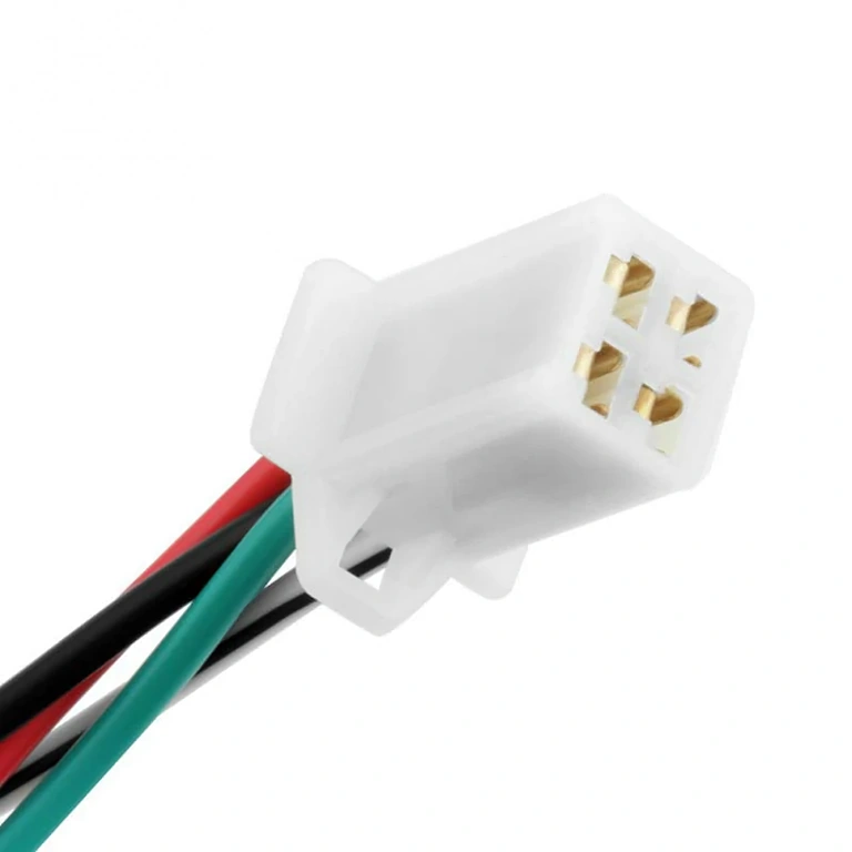 4 vezetékes univerzális kapcsoló 2 kulccsal ATV-hez vagy robogóhoz