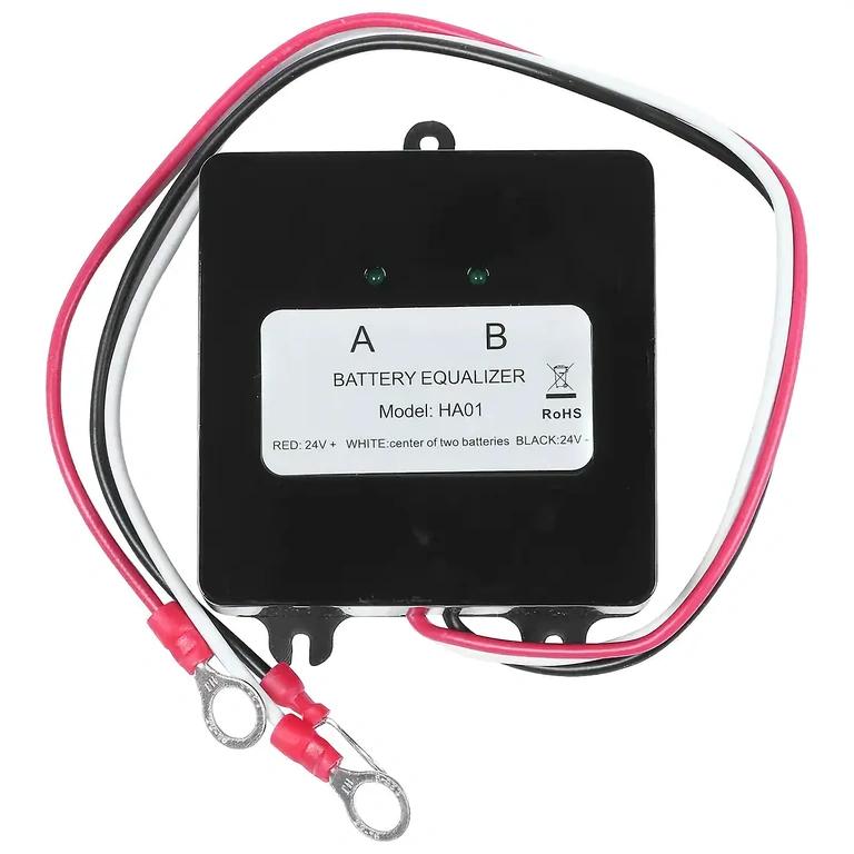 Automatikus feszültségkiegyenlítő készülék több akkumulátoros rendszerekhez