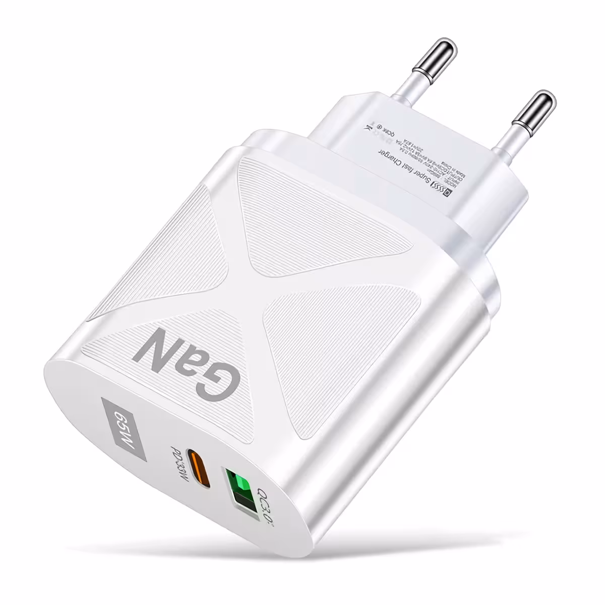 Fehér kompakt fali töltő GaN technológiával és nagy teljesítménnyel