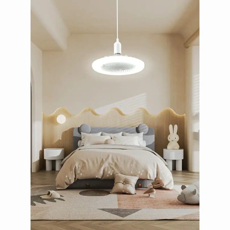 Mennyezeti ventilátor állítható fényerővel és okos funkcióval, szobába szerelve