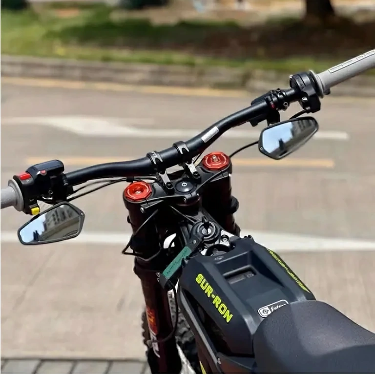 CNC alumínium tükrök készlete, tartós és könnyű