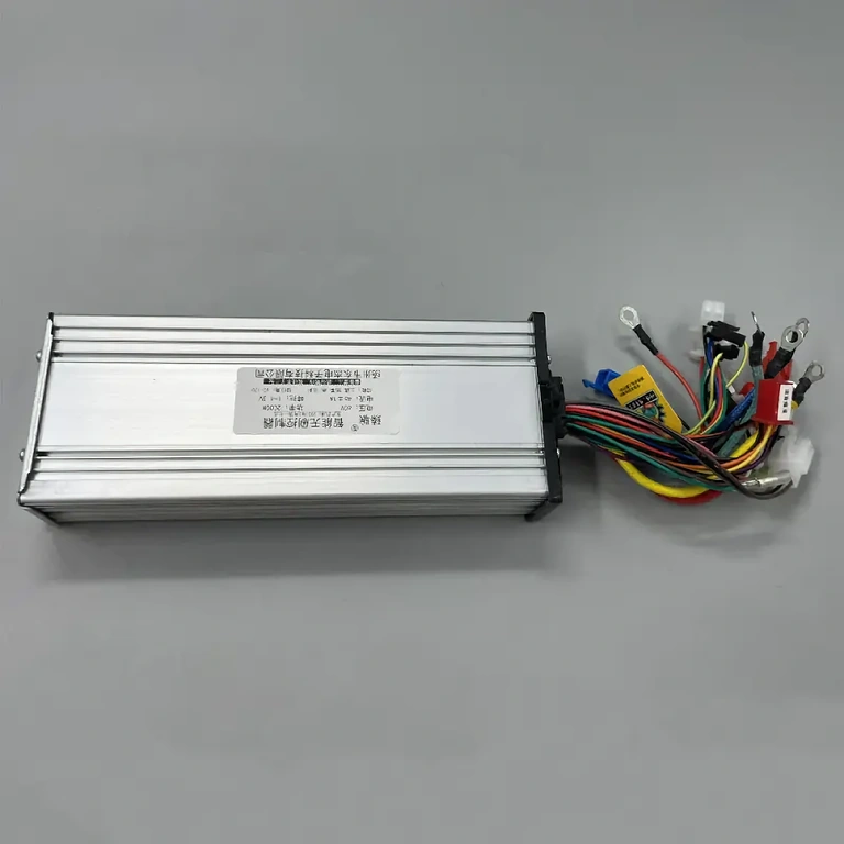 Megbízható vezérlő Harley robogóhoz, 2000W, 45A