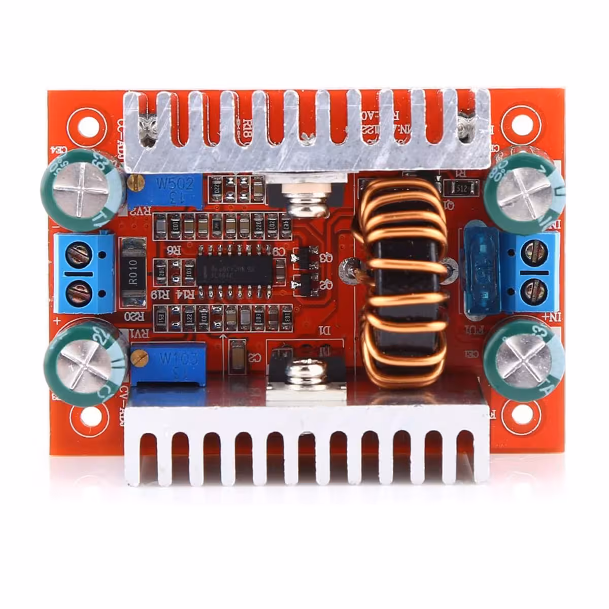 Step-up Boost DC 400W modul elölnézet, portokkal és csatlakozásokkal