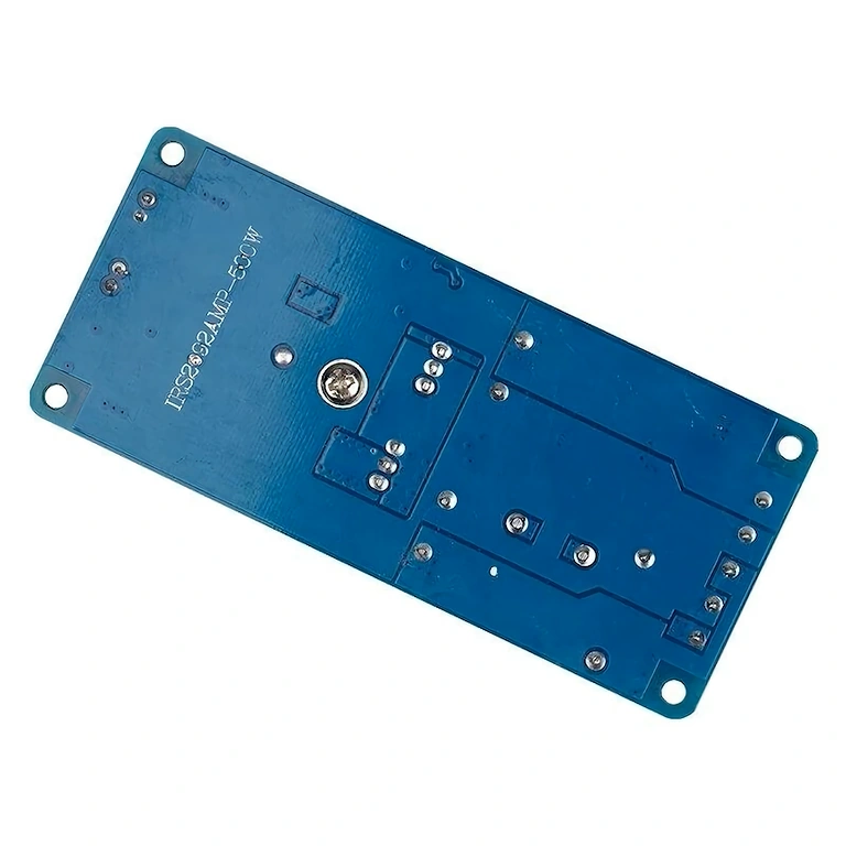 500W-os monó erősítő hátulnézet Hátulnézet 500W IRS2092 mono erősítő készletről