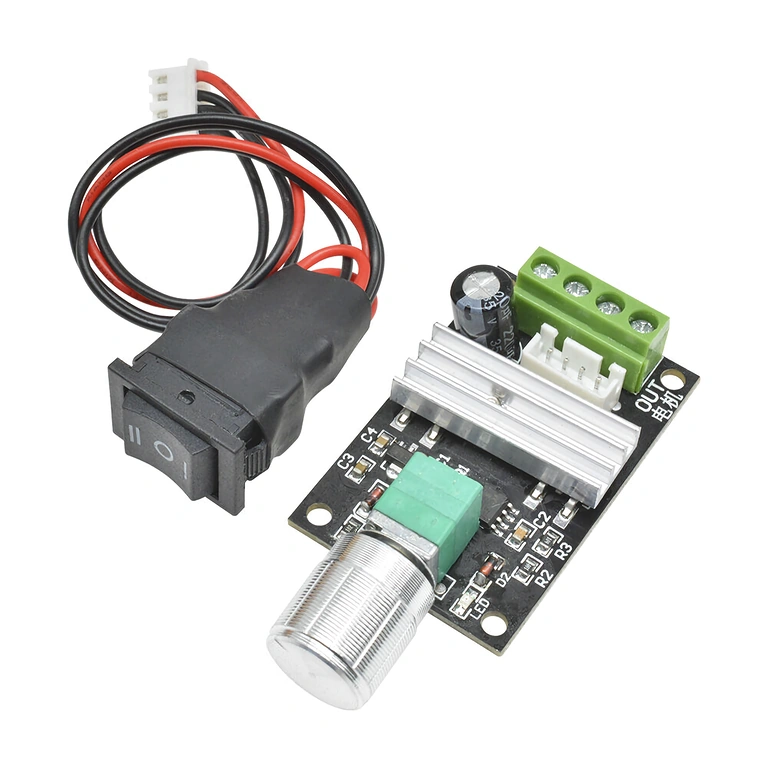 DC motor vezérlő 6–24V 3A PWM – elölnézet