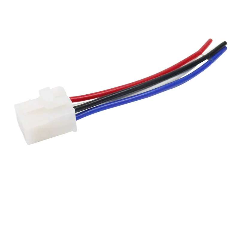 Autó relé 12V 4 tűs 40A foglalattal – csatlakozások részlet